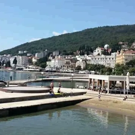 Apartment Ines, Cozy, Stunning View, Parking, Pet Friendly Opatija
